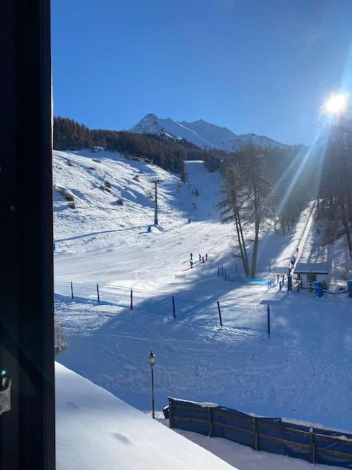 Apartament La Finestra Sulla Montagna - The Window On The Mountain Pila  Zewnętrze zdjęcie